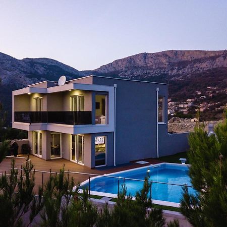 Villas Alfa & Omega Klis Bagian luar foto